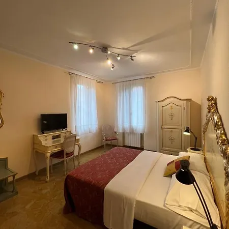Venice Inn Penzion Benátky